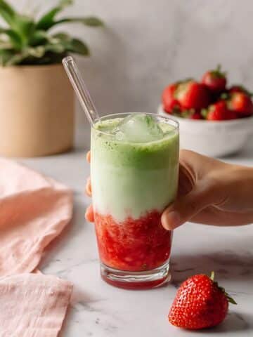 Strawberry Matcha Latte Recipe
